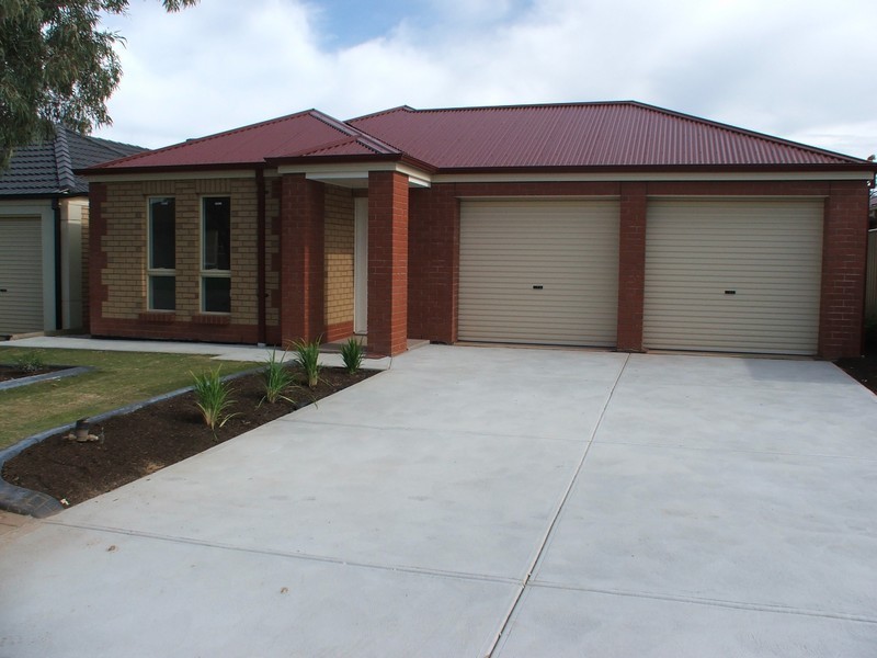 30b Warren Road, Para Hills West SA 5096