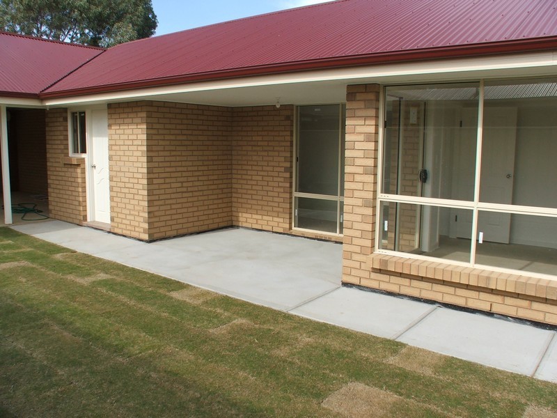 30b Warren Road, Para Hills West SA 5096