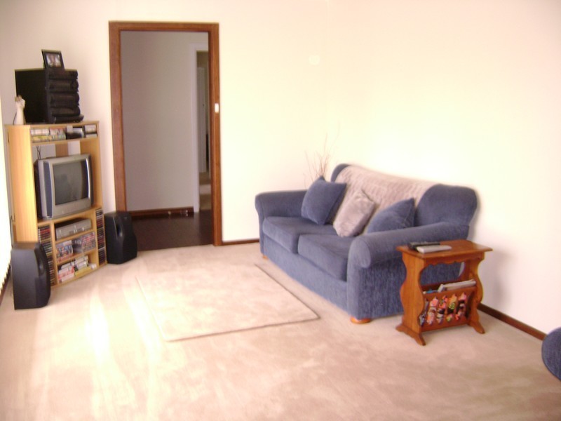 17 Derrilin Avenue, Ingle Farm SA 5098