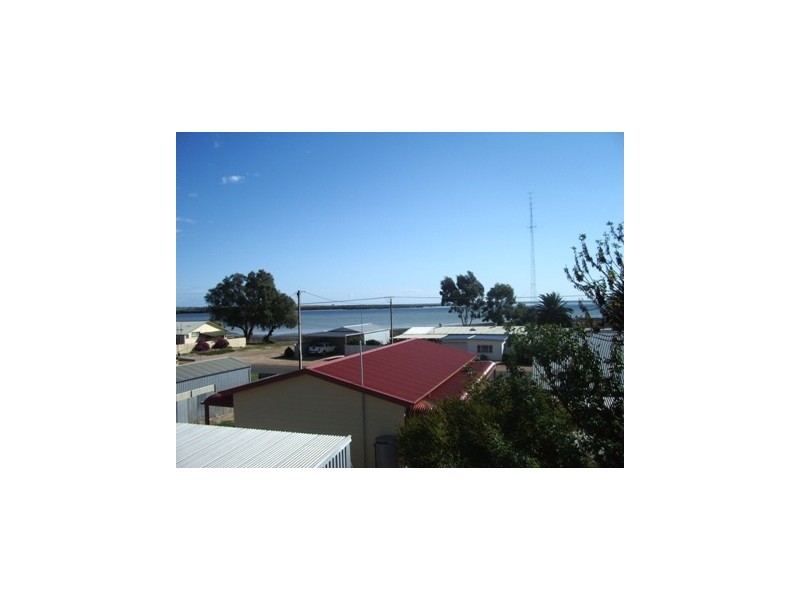 130 John Lewis Drive, Port Broughton SA 5522