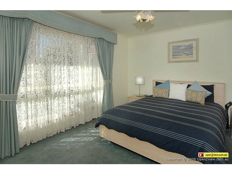 6 Rundle Court, Greenwith SA 5125