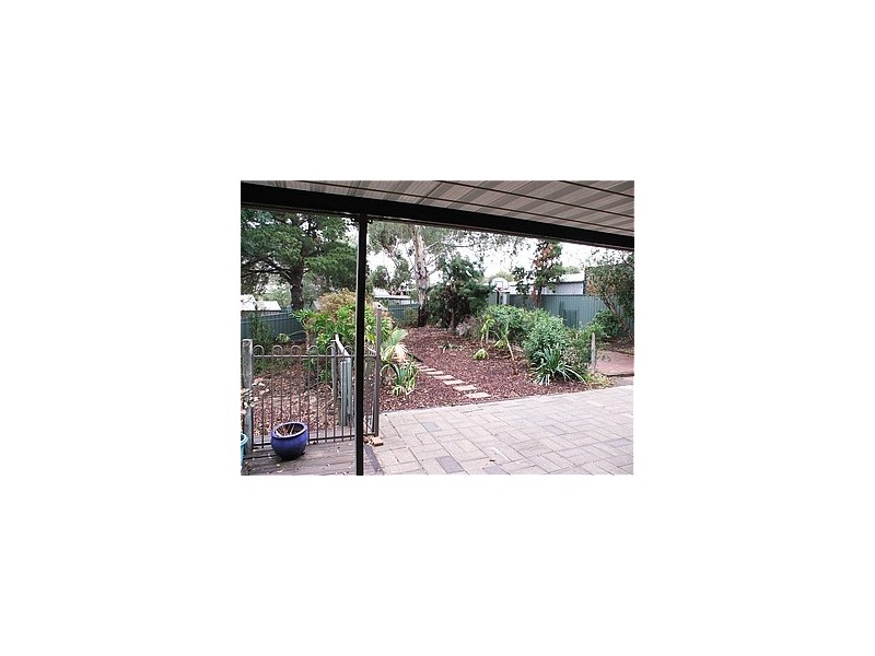 17 Lumsden Avenue, Ridgehaven SA 5097