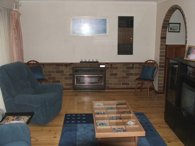 55 Whiting Road, St Agnes SA 5097