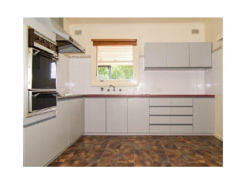 24 Marvin Avenue, Gilles Plains SA 5086