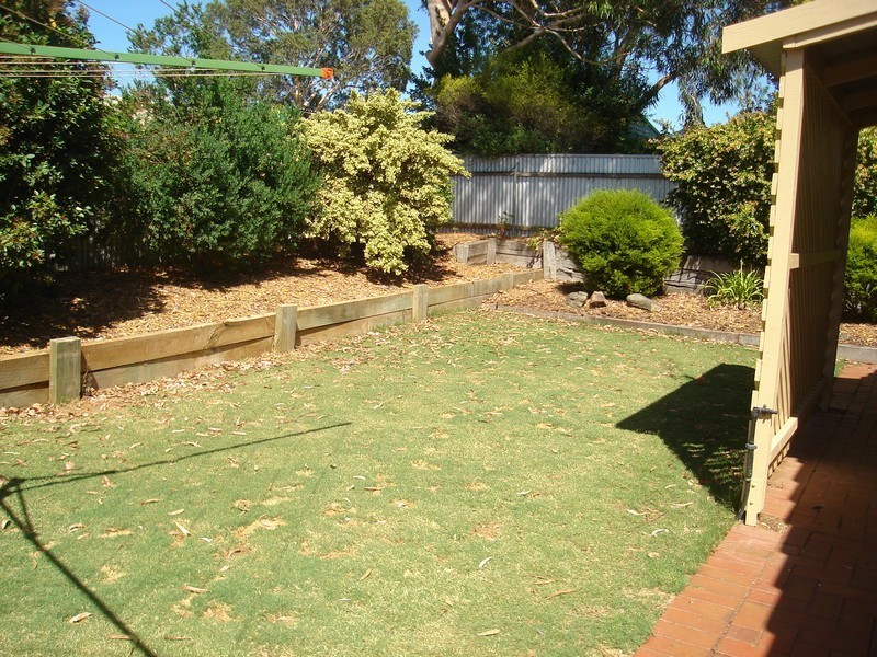 37 Maughan Avenue, Redwood Park SA 5097