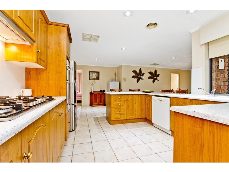 25 Petworth Parade, Greenwith SA 5125