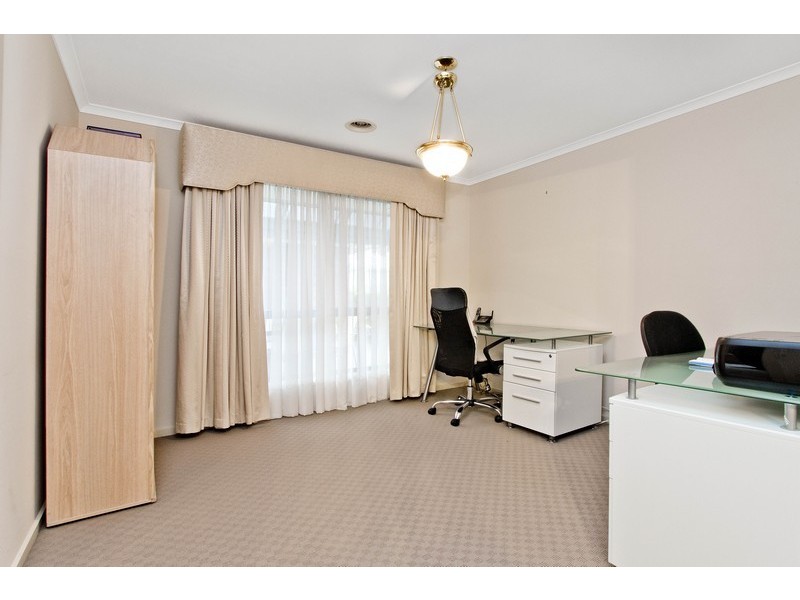 25 Petworth Parade, Greenwith SA 5125