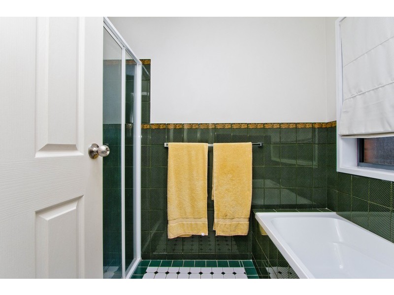 25 Petworth Parade, Greenwith SA 5125