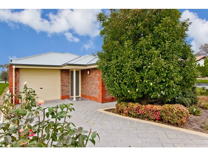 10 Minerva Crescent, Modbury Heights SA 5092