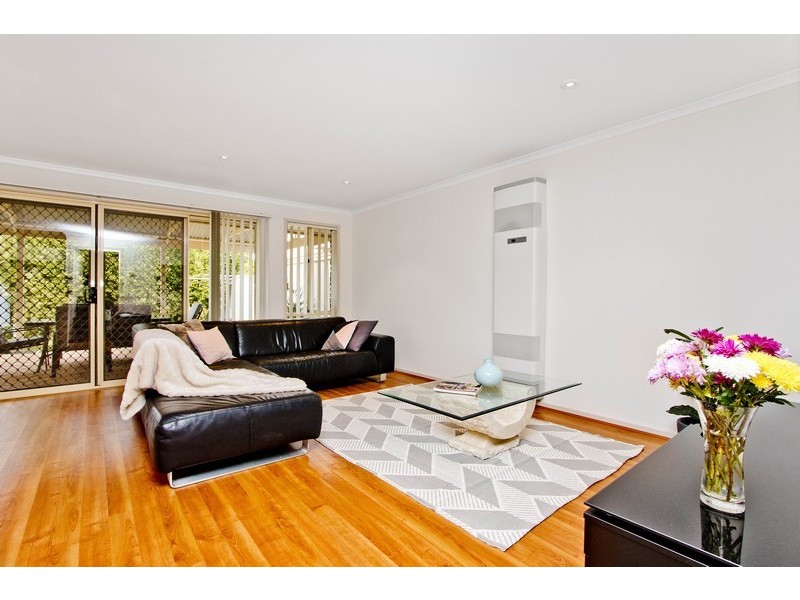 10 Minerva Crescent, Modbury Heights SA 5092