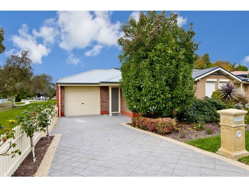 10 Minerva Crescent, Modbury Heights SA 5092