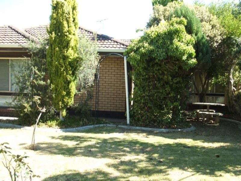 19 Thames Crescent, Salisbury East SA 5109