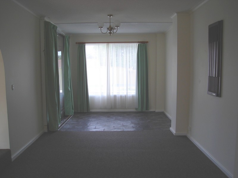 19 Thames Crescent, Salisbury East SA 5109