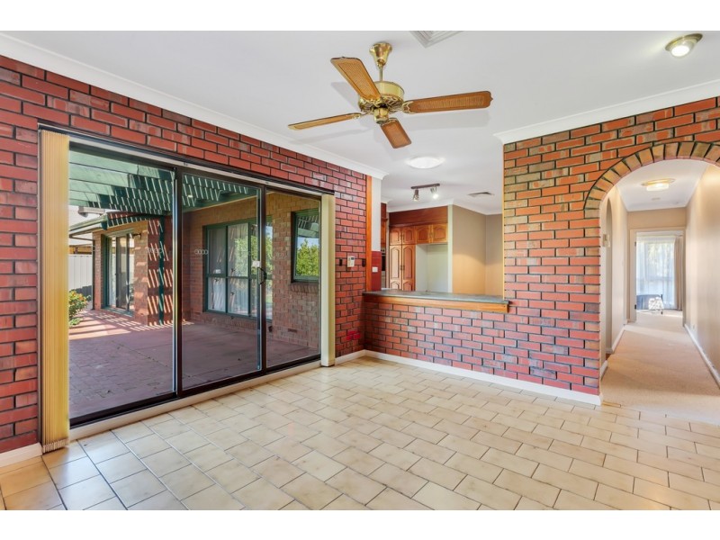 109 Lochside Drive, West Lakes SA 5021