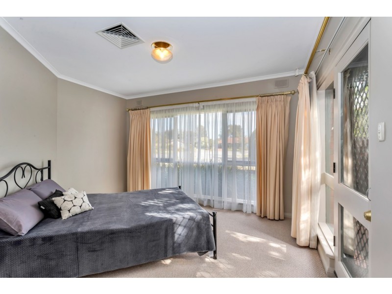 109 Lochside Drive, West Lakes SA 5021