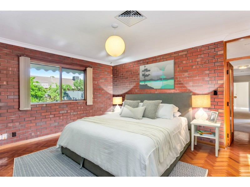 109 Lochside Drive, West Lakes SA 5021