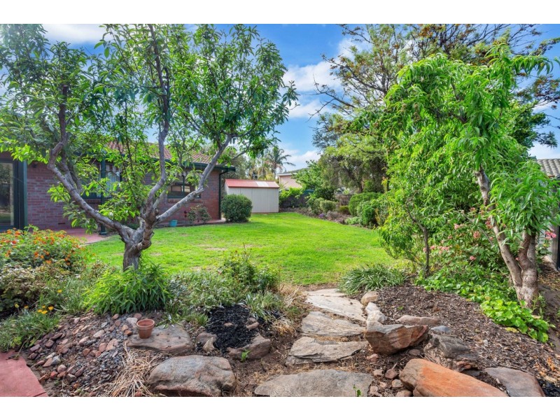 109 Lochside Drive, West Lakes SA 5021