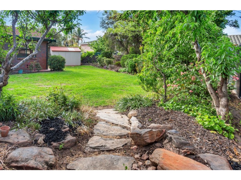 109 Lochside Drive, West Lakes SA 5021