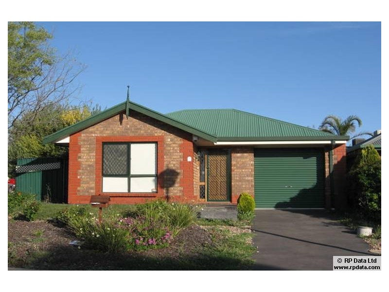 24 McIntosh Court, Wynn Vale SA 5127