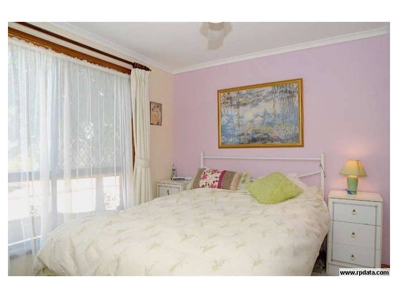 24 McIntosh Court, Wynn Vale SA 5127