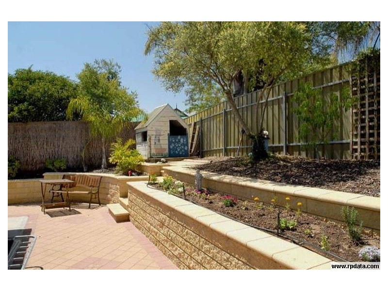 24 McIntosh Court, Wynn Vale SA 5127