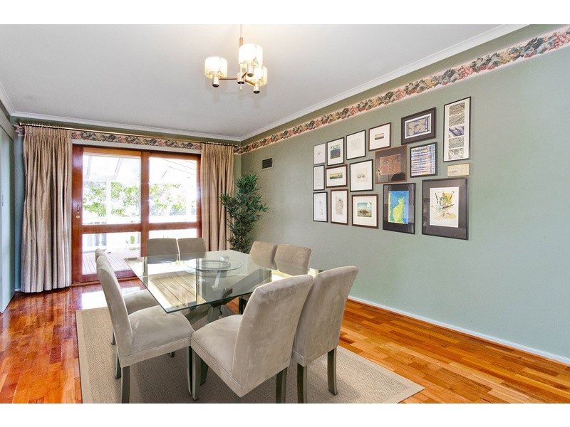 11 Woona Court, Banksia Park SA 5091