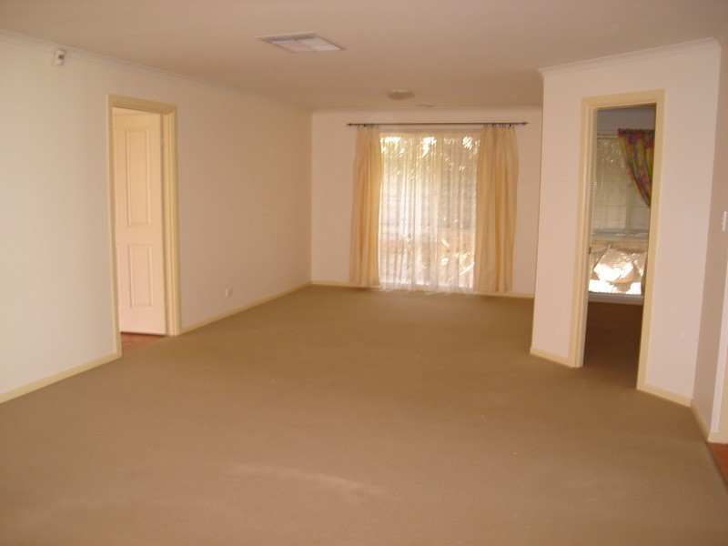 6 Claremont Road, Golden Grove SA 5125