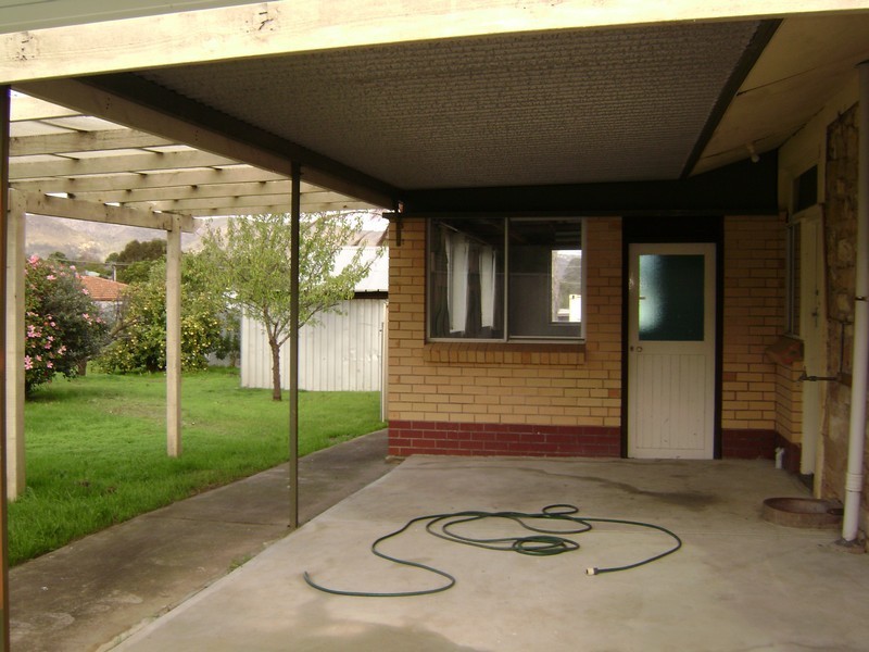 57 Valley Road, Hope Valley SA 5090