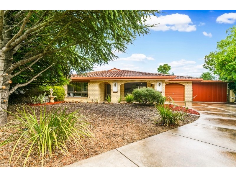 10 Gruen Court, St Agnes SA 5097