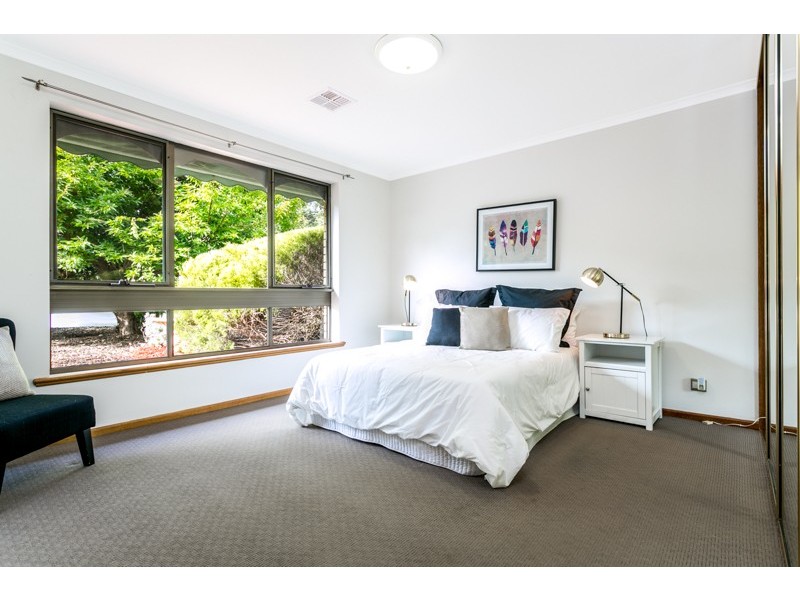 10 Gruen Court, St Agnes SA 5097