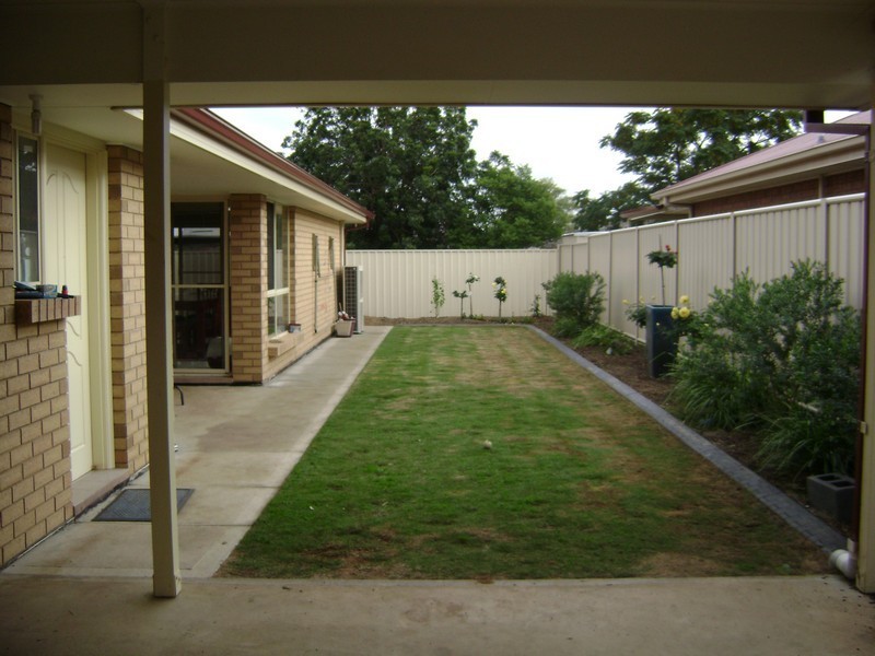 30b Warren Road, Para Hills West SA 5096
