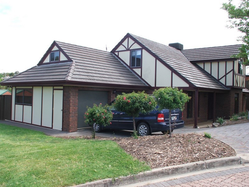 8 Hale Court, Greenwith SA 5125