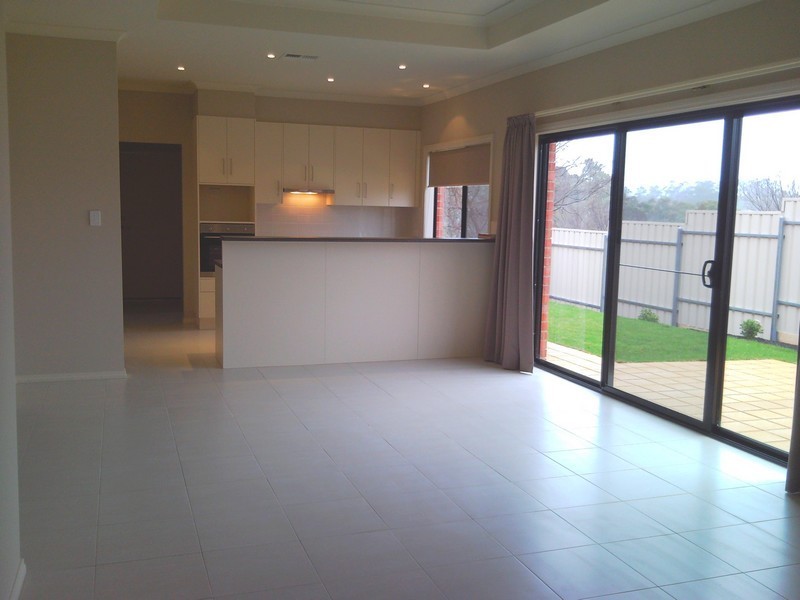 2 Manchester Court, Golden Grove SA 5125