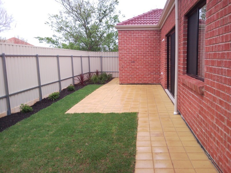 2 Manchester Court, Golden Grove SA 5125