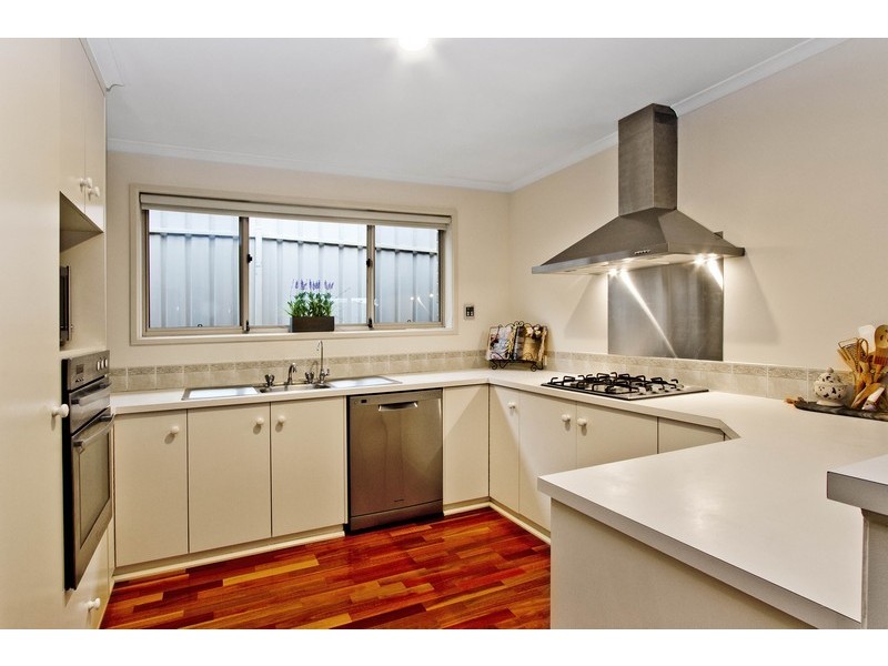 4 AMISFIELD CRESCENT, Greenwith SA 5125