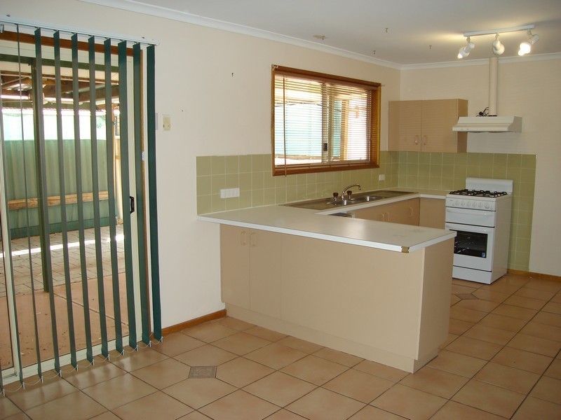 65 Pioneer Drive, Roxby Downs SA 5725