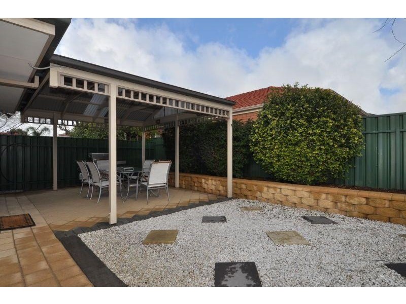 15 Knightsbridge Terrace, Oakden SA 5086