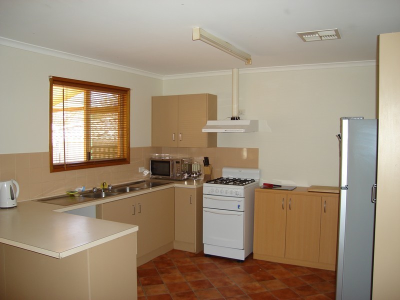 10 Blanche Court, Roxby Downs SA 5725