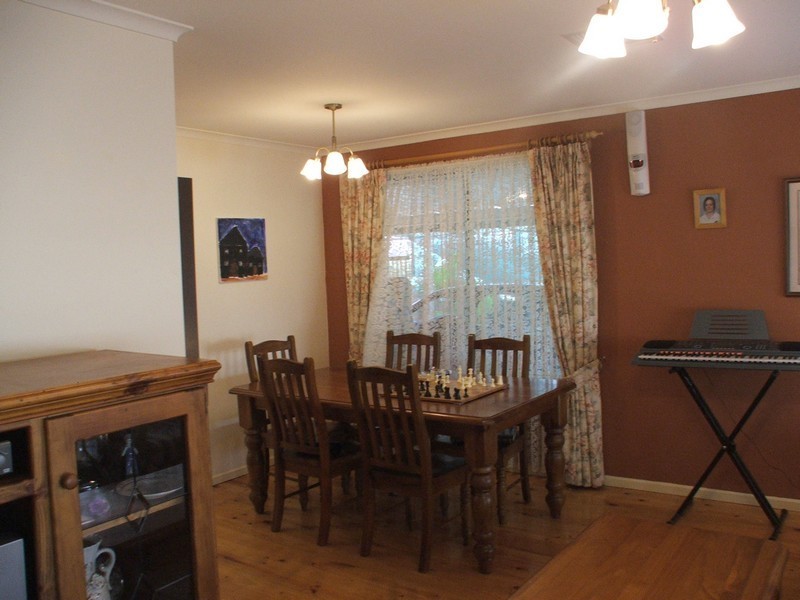 2 Valiant Court, Salisbury Heights SA 5109