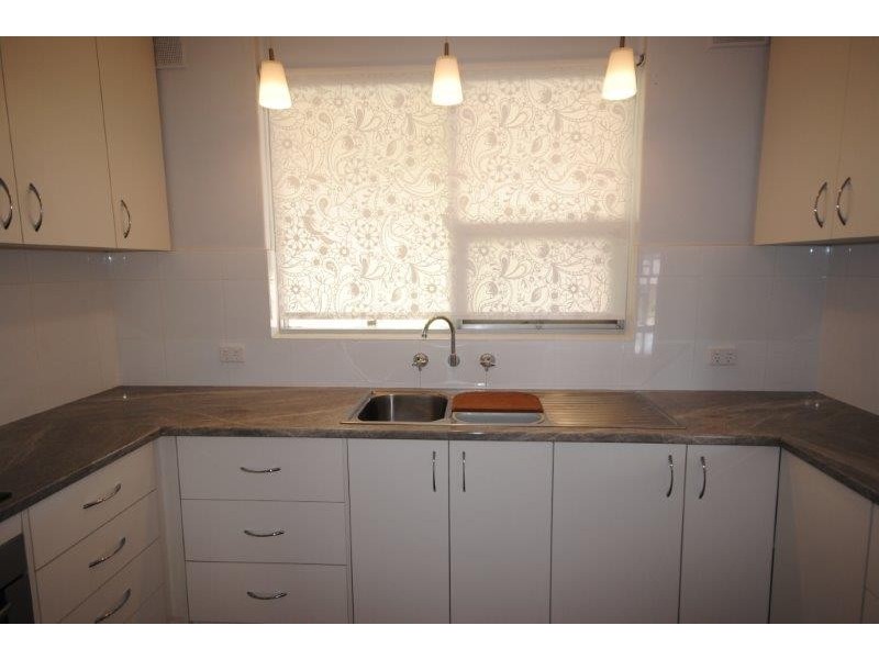 17 Cremin Street, Fairview Park SA 5126