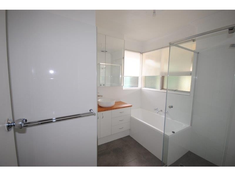 17 Cremin Street, Fairview Park SA 5126