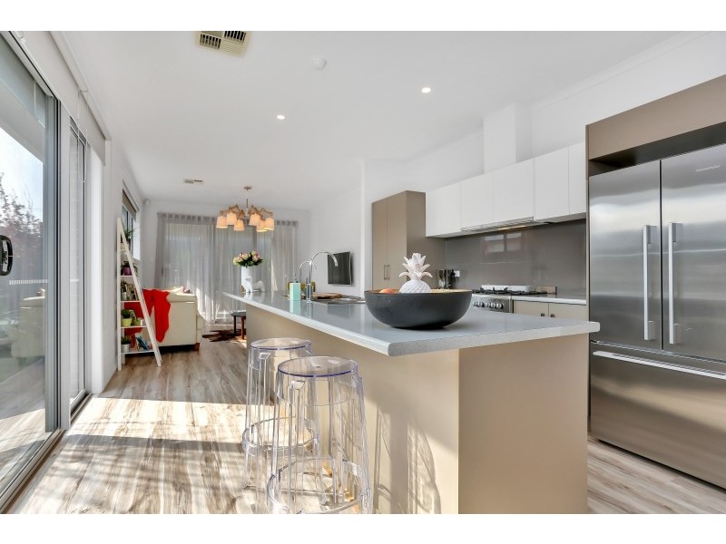 6 Burnlea parade, Blakeview SA 5114