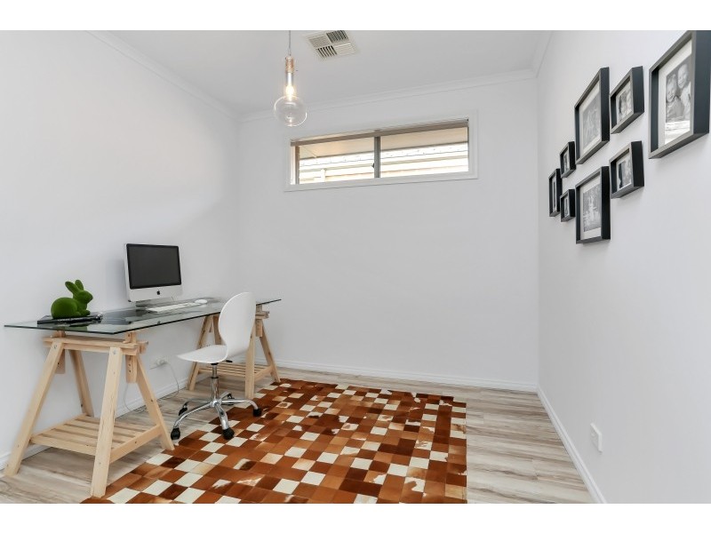 6 Burnlea parade, Blakeview SA 5114