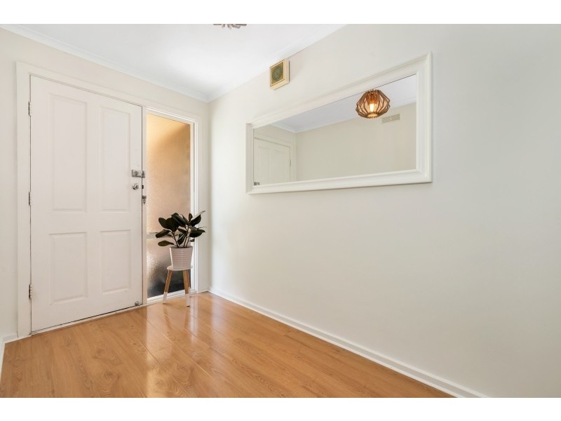 33 Kingsford Smith Street, Modbury Heights SA 5092