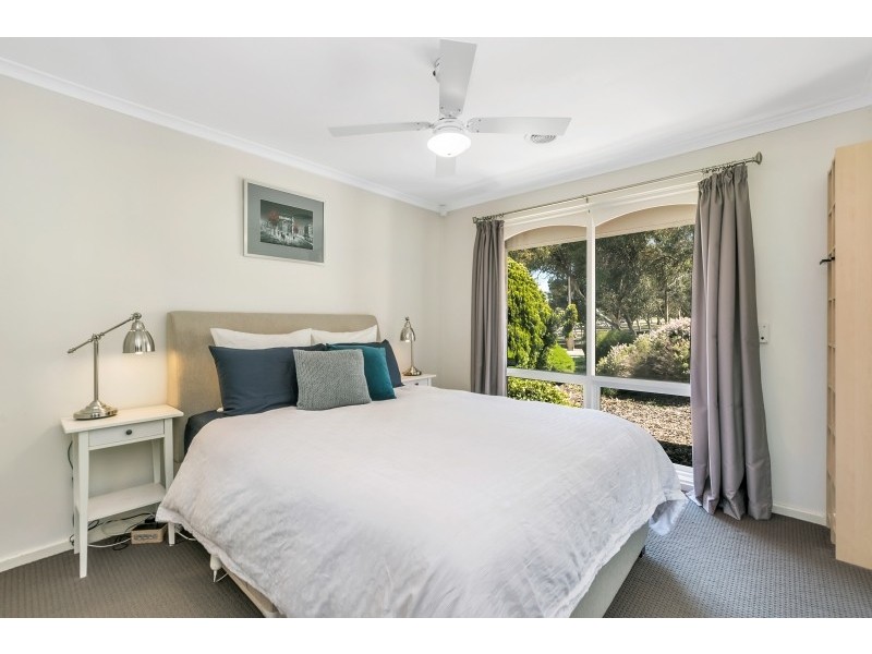 33 Kingsford Smith Street, Modbury Heights SA 5092