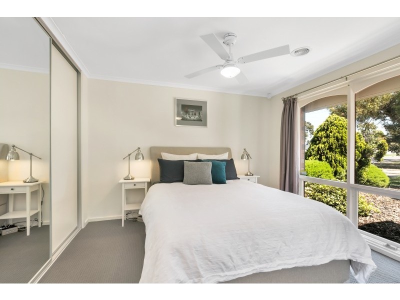 33 Kingsford Smith Street, Modbury Heights SA 5092