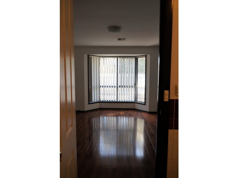 76 KESTERS ROAD, Para Hills West SA 5096