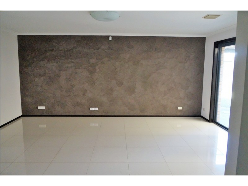 76 KESTERS ROAD, Para Hills West SA 5096