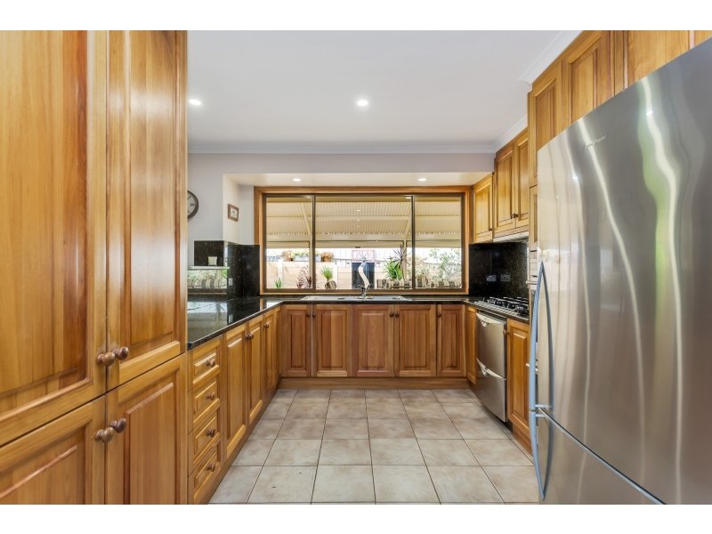 9 Viewpoint Court, Wynn Vale SA 5127