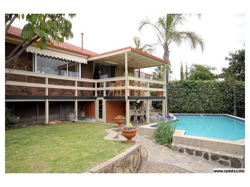 89 Flockhart Avenue, Valley View SA 5093